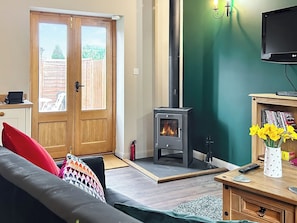 Welcoming living area with wood burner | Nuthatch Barn - Little Derril, Derril, near Bude