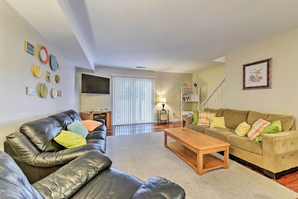 Wildwood Vacation Rental | 3BR | 1.5BA | 1,224 Sq Ft | Stairs Required