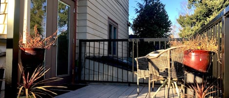 Surrounded by NW gardens and walking neighborhood for beauty and health