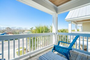 Carolina Upper Deck