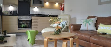 Yorkshire Coast Retreat 1 bed apartment sleeps 3 open 365 days a year