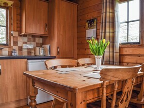 Field Lodge, Netherseal