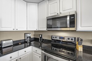 Updated Kitchen with Granite Countertops, Stainless Steal Appliances