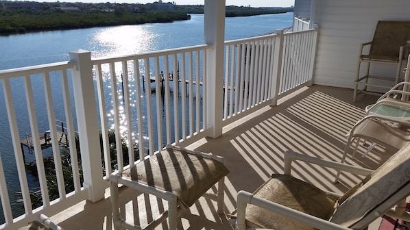 Breathtaking intracoastal view from balcony