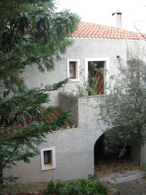 Exterior detail