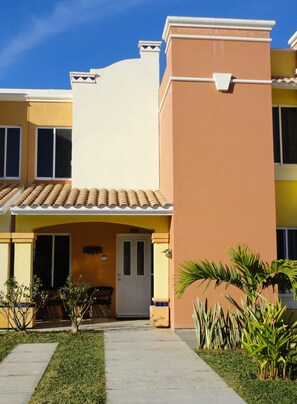 Front of the Townhouse/Condo