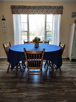 Dining room 