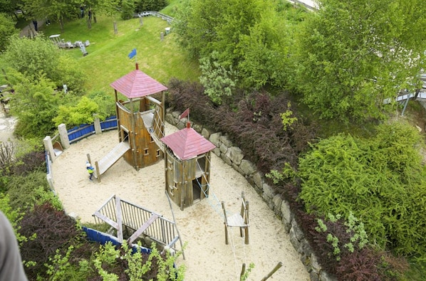 Children's play area - outdoor