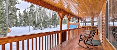 Duck Creek Village Vacation Rental | 4BR | 2BA | 2,520 Sq Ft | Stairs Required