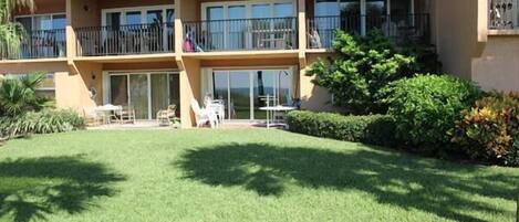 Great backyard on ground floor . Straight walk onto beach