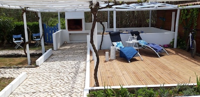 Beach villa, 300m from the sea !!!