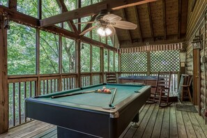 Pet Friendly Pigeon Forge Cabin "Papa's Pad" - Screened in back deck with hot tub