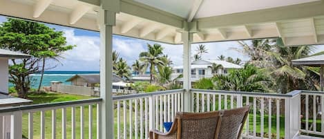 Look at those views! Ocean views from the home. Just one other property in between you and the gorgeous Hawaiian Ocean.