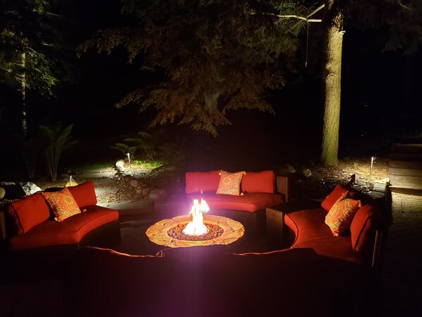 Fire Table and Comfy Seating at Nighttime