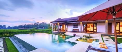 Atma, 4 Bedroom Villa+Car in Ubud;
