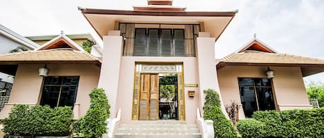 10  rooms pratamnak villa NEAR WALKING