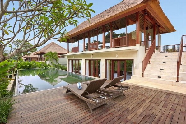 Tranquil 3 Bedroom Villa, Ubud;