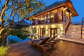 Tranquil 3 Bedroom Villa, Ubud;