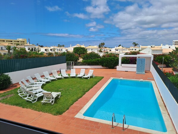 Piscina, jardim, bbq, galé Apolónia