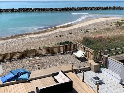 👀LUXURIOUS 10 BED BEACH/SEA FRONT HOME, HOT TUB AND DIRECT SEA ACCESS, GOODWOOD