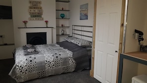 double bedroom 