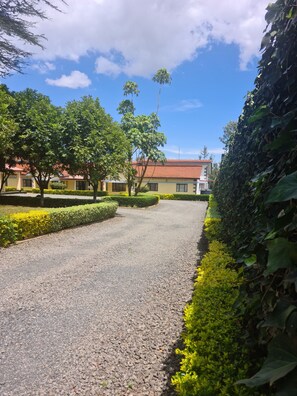 Entrada de la propiedad