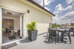 Your sunny terrace :)