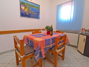 In-room dining