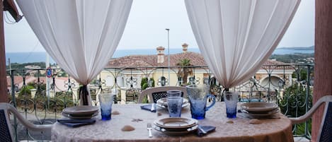 Terrazzino vista mare