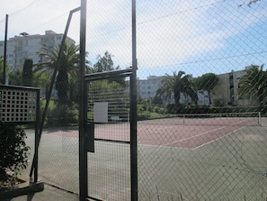 Sport court