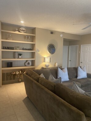 Living Area 2