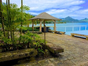 Large granite lanai and new dock