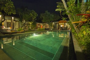 Orange C 2 Bedroo Prime Villa, Seminyak