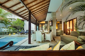 Magical Estate, Walk to Seminyak Beach