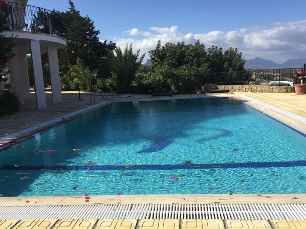 Our private 5mx10m pool