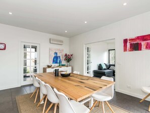 Dining/Kitchen