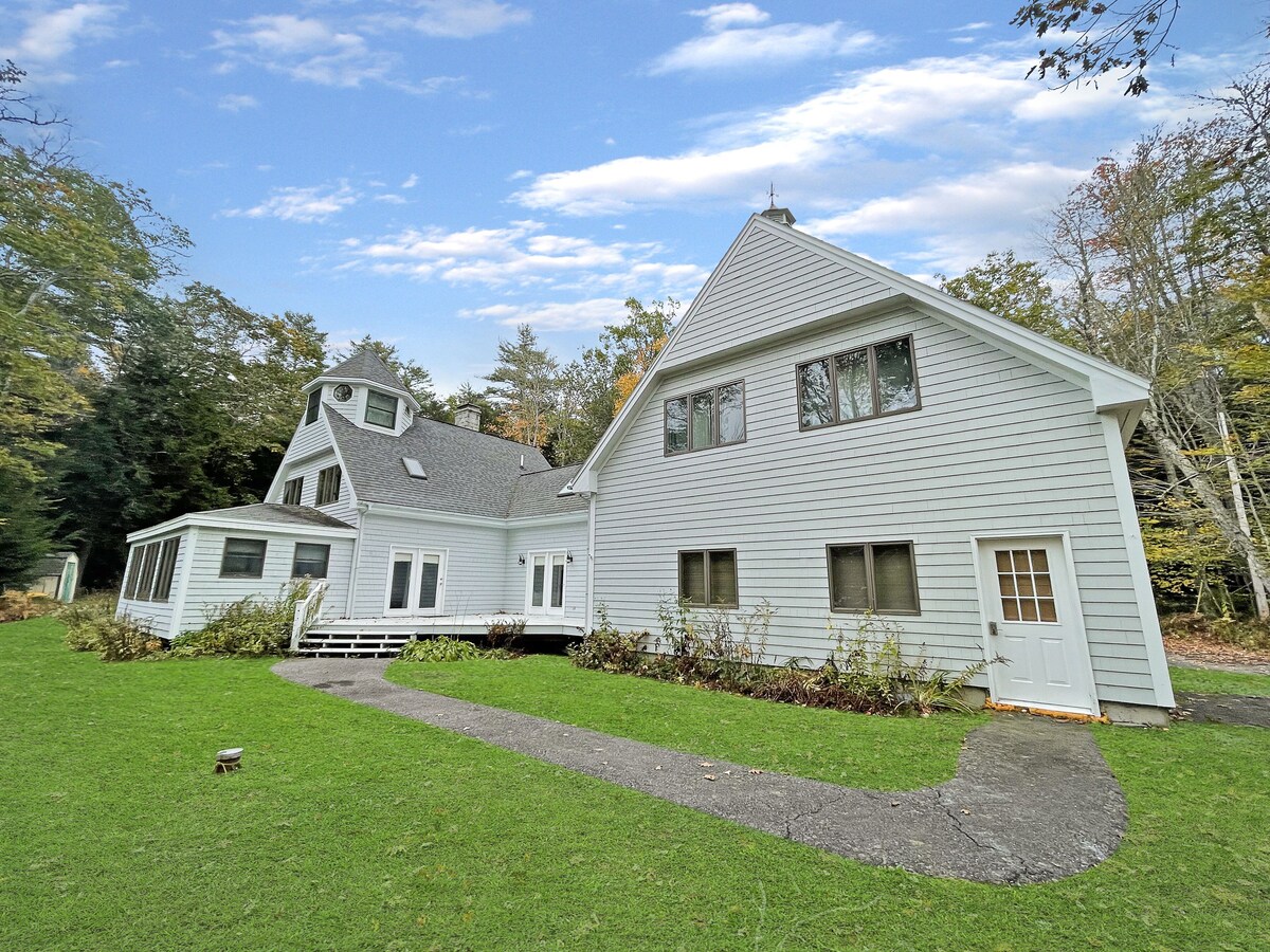 Main Image