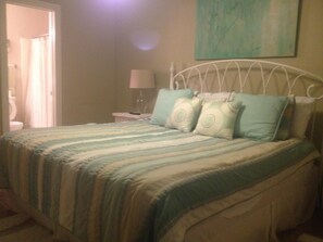 Master - with full bath - flat screen TV, tile floors throughout