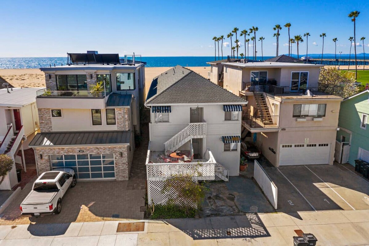 Ocean view #4 Right on the Sand, Volleyball, boogie board, fun!