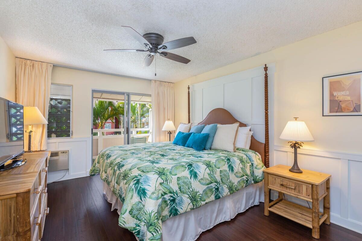 Beautifully Upgraded, Full Kitchen, Comfy King Bed, AC