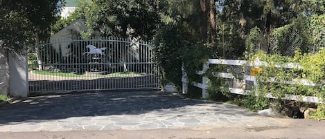 Gated Entry to Stosic Stables