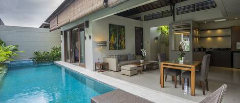 Romantic & Luxury Villa in Seminyak