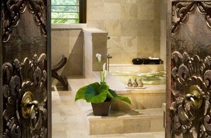 Bukit Naga Estate,Lux 7 Bed,Gianyar