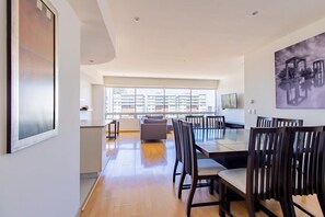 Pleasant and spacious dining room