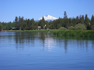 Deschutes River with Mt Bachelor in the background.