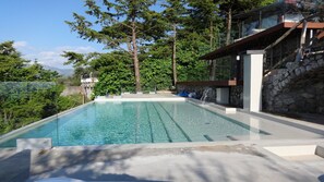 Villa Dav beautiful private pool with sorrento and sea views at villadav holiday