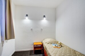 Drift to sleep in the comfortable Double bed or 2 Single beds after a wonderful day outside.