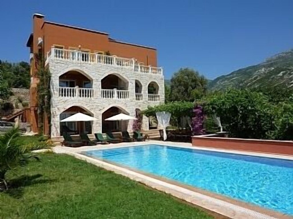 Picture of villa
