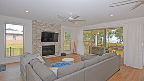 Lounge Area 