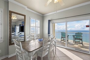 Royal Palms 1403 Dining area with Gulf views